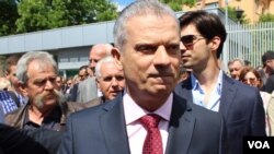 Fahrudin Radončić napušta Sud BiH nakon oslobađajuće prvostepene presude, maj 2018.