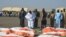 Le président Mahamadou Issoufou s'incline devant les dépouilles des militaires nigériens d'Inates