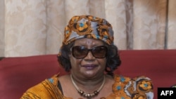 L'ancienne présidente du Malawi, Joyce Banda, devant les journalistes, Blantyre, le 28 avril 2018.