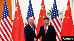 조 바이든 미국 대통령이 부통령이던 지난 2013년 12월 베이징에서 시진핑 중국 국가주석과 만났다.