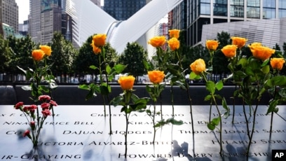特朗普和拜登向9 11恐袭死难者表达敬意