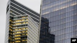 Kantor pusat Goldman Sachs di gedung One World Trade Center, New York (foto: ilustrasi). 