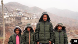 په ۲۰۰۵ میلادي کال کې څه باندې یو میلیون افغانان بیرته خپل هیواد ته ستانه شوي دي