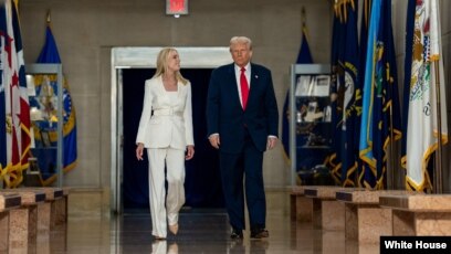 Presidenti Donald Trump dhe Prokurorja e Përgjithshme Pam Bondi