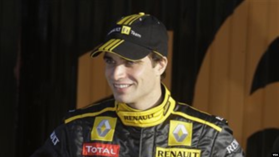 Pembalap Jerome d'Ambrosio (foto: dok) dari tim Renault, salah dari tim Formula 1 yang berganti nama.