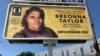 Un panneau publicitaire sponsorisé par O, The Oprah Magazine, expose une photo de Breonna Taylor, à Louisville, Kentucky, le 7 août 2020.