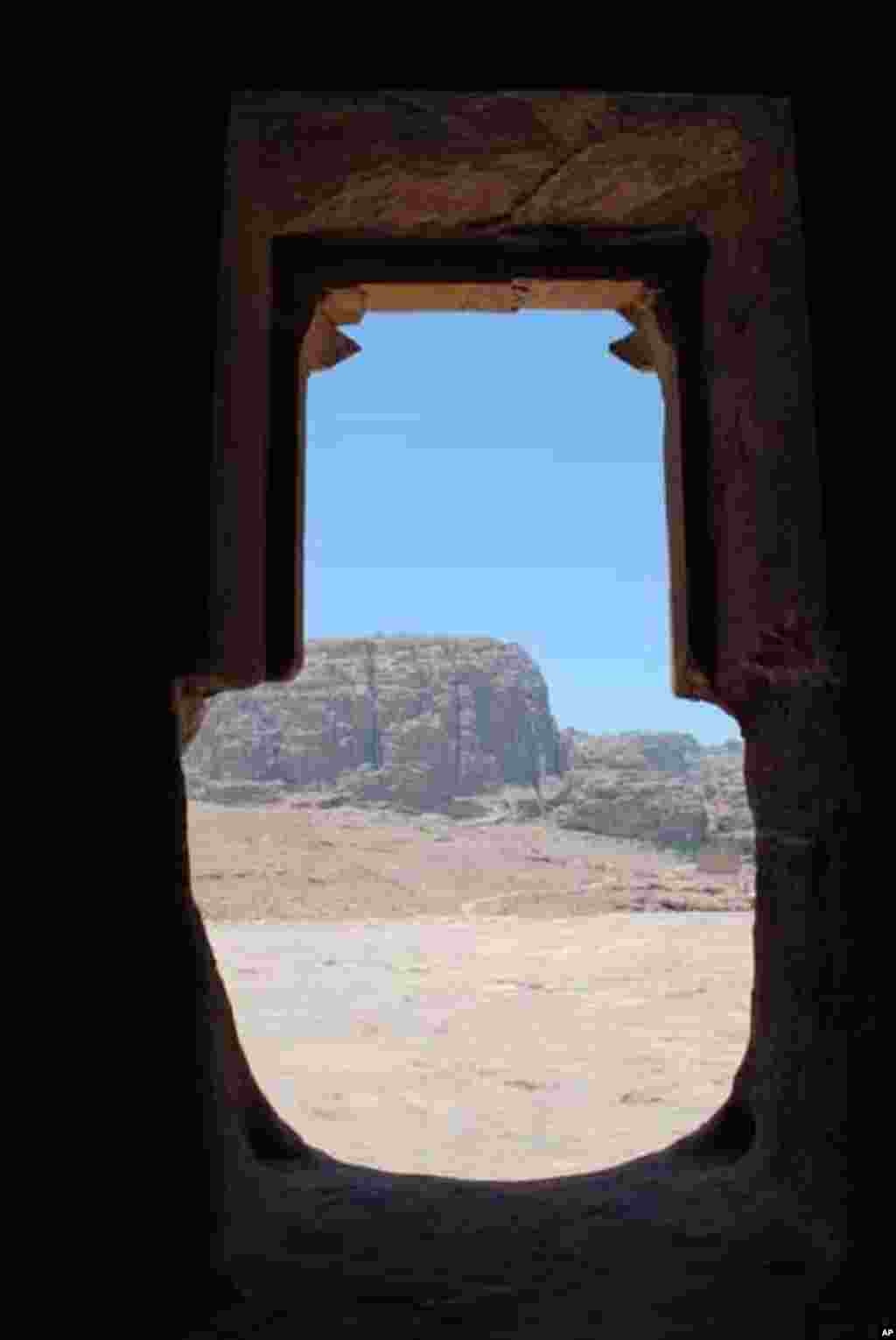 Unforgettable Trip to Petra, Jordan - a World Heritage Site