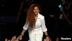 Janet Jackson aux 2015 BET Awards. Los Angeles, California, Juin 2015.