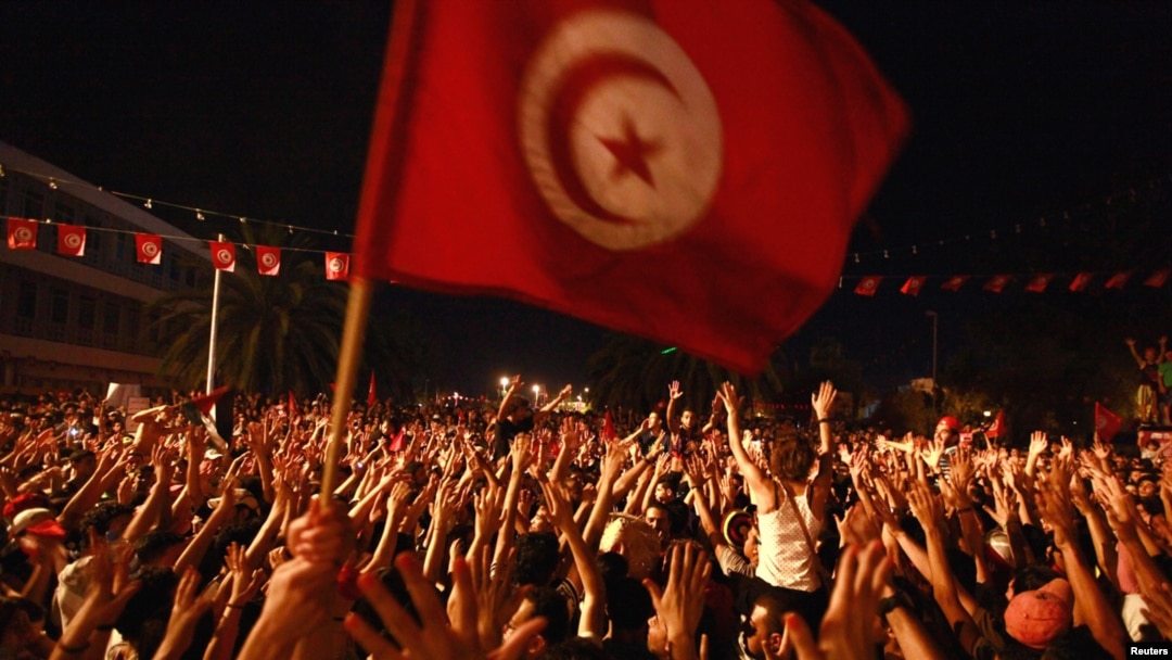Protests in Tunis after the Assassination of Mohamed Brahmi