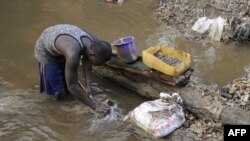 Kucherwa kwegoridhe zviri kunze kwemutemo kuPenhalonga kunonzi kwakonzera matambudziko mune zvehupfumi pamwe nekuunza chipfambi nehumbavha.