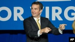 Keputusan Gubernur Virginia, Ralph Northam dipuji industri batubara tapi dikecam aktivis lingkungan. 