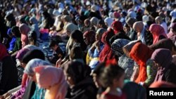 Muslim AS melakukan salat Eid di Brooklyn, New York (foto: dok). 