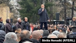 Gradonačelnik Banjaluke Draško Stanivuković na protestima ispred Narodne skupštine Republike Srpske, 11. decembra 2024.