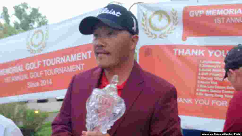 Mark Her- ຜູ້ຊະນະເລີດ