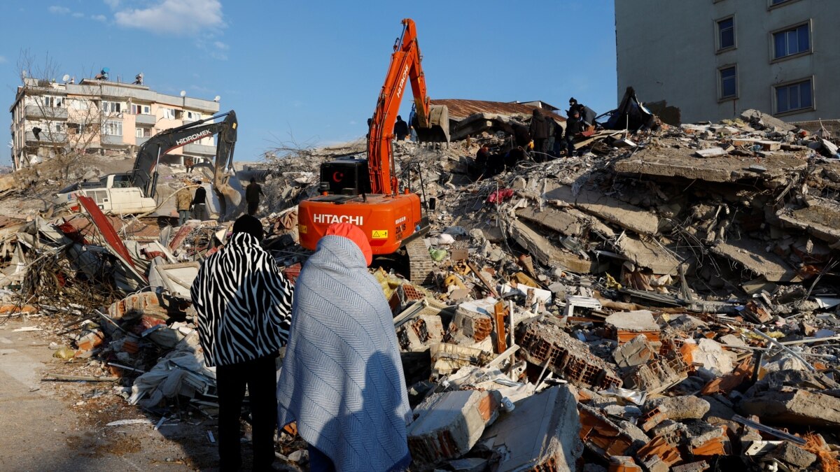 Rescue Crews Search for Earthquake Survivors in Turkey, Syria as Death Toll Tops 8,700 - Vimarsana News