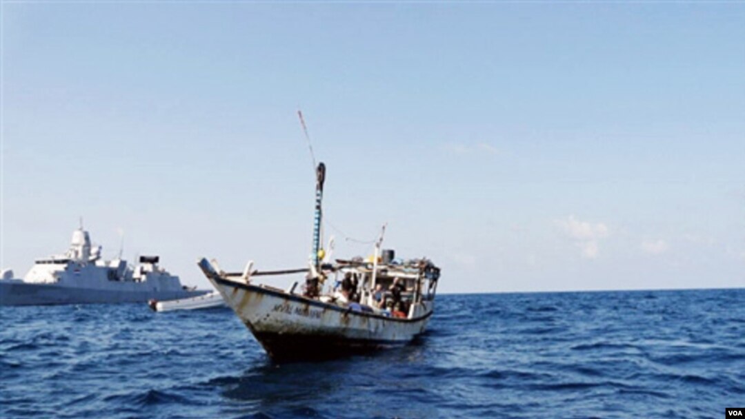 Kapal bajak laut di perairan lepas pantai Somalia tengah dikejar oleh kapal perang Belanda (file photo).