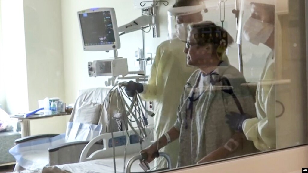美国新奥尔良郊区一家医院里的新冠病人。(photo:VOA)