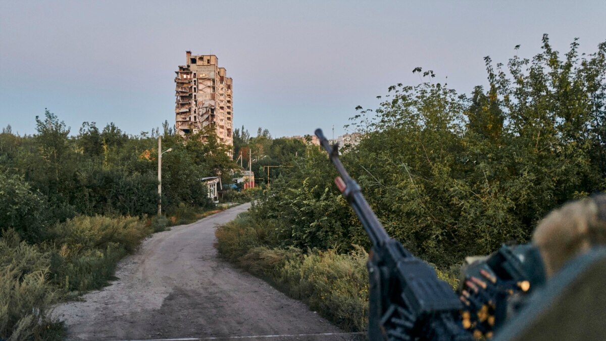 Зеленский: наши позиции в Авдеевке защищены