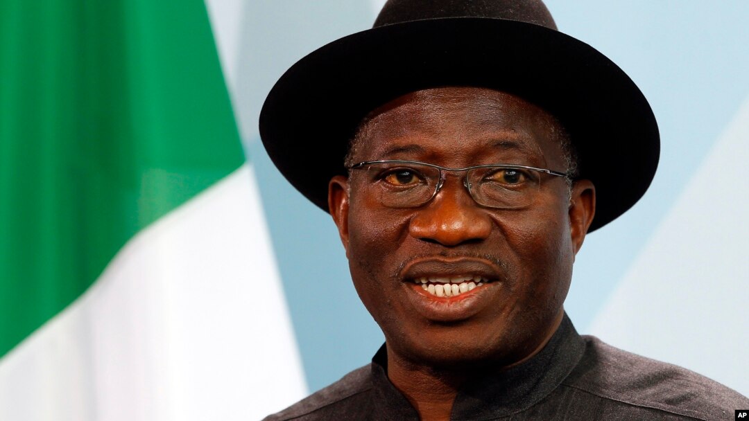 Presiden Nigeria Goodluck Jonathan mengganti pimpinan militer di Nigeria (foto: dok). 