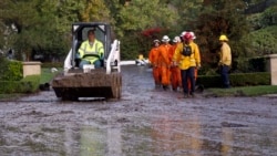 Autoridades mantienen la alerta ante las fuertes lluvias en California
