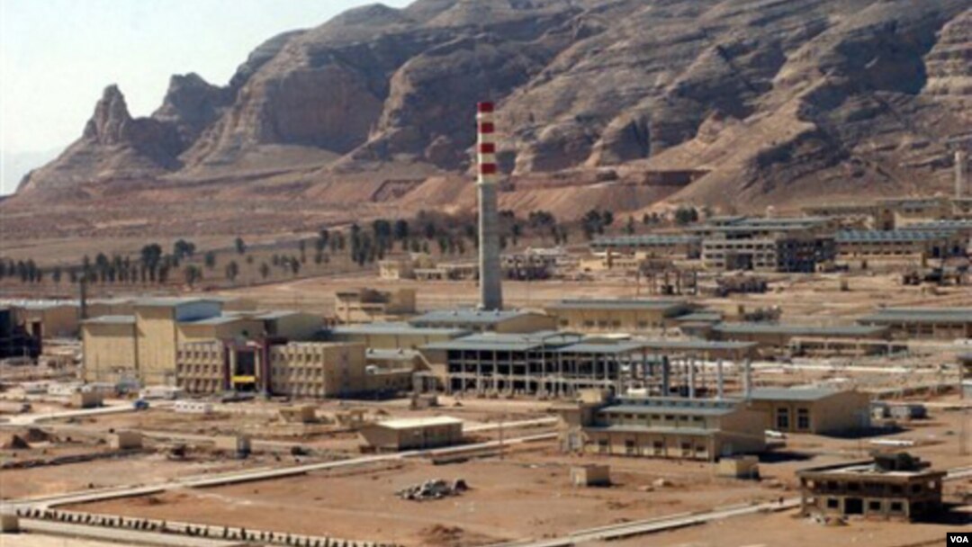 Salah satu fasilitas pengayaan uranium Iran di Isfahan, 410 kilometer sebelah selatan Teheran (foto: dok).