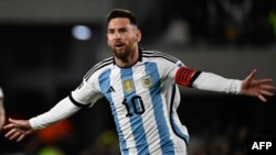 Lionel Messi tokom meča Argentine i Ekvadora u Buenos Airesu, septembar 2023. (Luis ROBAYO / AFP)