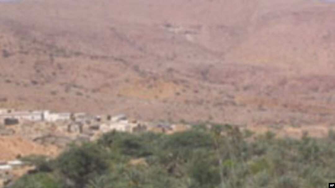 Sheekh Attam: Annagu Shabaab Kama Tirsanin