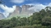 El parque natural de Canaima está situado en el estado Bolívar, Venezuela. Es el hogar de tepuyes, acantilados y de El Salto Ángel, la cascada más alta del mundo.&nbsp;