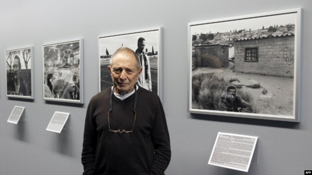Nhà báo ảnh Nam Phi David Goldblatt (ảnh chụp ngày 11/1/2011 tại Henri Cartier-Bresson Foundation ở Paris)