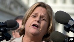 Ileana Ros-Lehtinen dijo que programas como Zunzuneo persiguen promover la democracia.