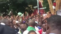 Bekugcwele Abantu Okumangalisayo eHarare Uzulu Esithi uMugabe Sokumele Atshiye Umsebenzi