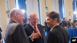 El canciller de Argentina, Héctor Timerman;José Miguel Insulza, de la OEA; y el ministro de Economía argentino, Axel Kicillof.