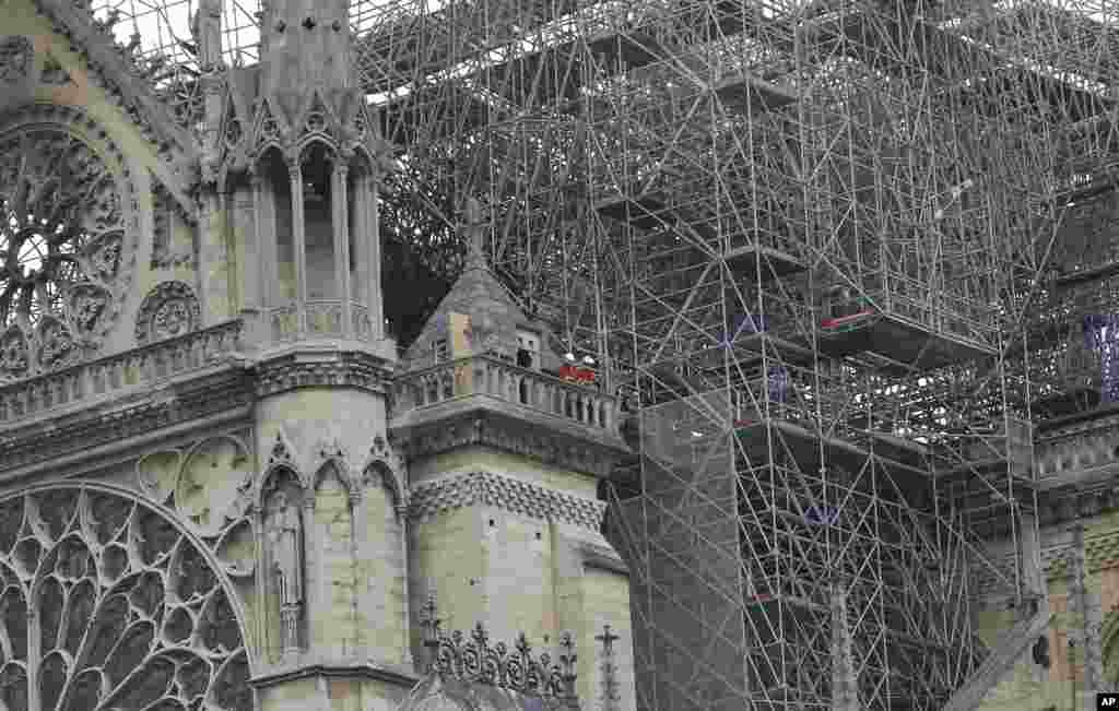 France Notre Dame Fire