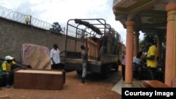 Abanyagihugu bo mugasenyi muri Komine ya Mutimbuzi bariko basaba kwimuka kunguvu ahariko hubakwa Ingoro y'umukuru w'igihugu.
