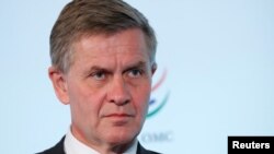 Erik Solheim, Direktur Eksekutif Badan Lingkungan Hidup PBB (UNEP), menghadiri World Trade Organization (WTO) Forum "Trade 2030" di Jenewa, Swiss, 2 Oktober 2018. 