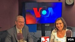 “Back to Containment: Dealing With Putin’s Regime” 