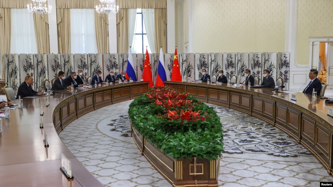 რუსეთის და ჩინეთის პრეზიდენტების, ვლადიმირ პუტინისა და სი ძინპინის შეხვედრა, სამარკანდი, უზბეკეთი.