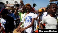 ARCHIVO - Barricadas en Haití en una protesta contra el presidente Jovenel Moïse. 