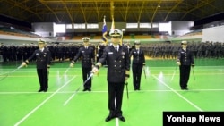 한국 해군·해병대로 구성된 코브라골드 훈련전대가 다음달 6~19일 태국에서 실시하는 다국적 연합훈련인 '코브라골드'에 참가한다. 29일 경남 창원시 진해 부대에서 출항 신고식을 하고 있다.