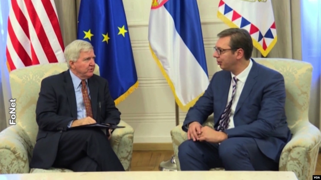Predsednik Srbije Aleksandar Vučić i ambasador SAD u Srbiji Kajl Skot