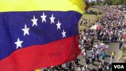 Las primarias del domingo están abiertas para los 18,2 millones de electores en Venezuela.