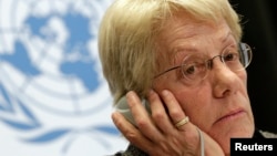 Thành viên của Ủy ban điều tra về Syria Carla del Ponte tại một cuộc họp báo ở trụ sở LHQ tại Geneva, ngày 18/2/2013.