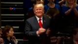 Sapa Dunia VOA: Perang Presiden Trump dengan Media AS