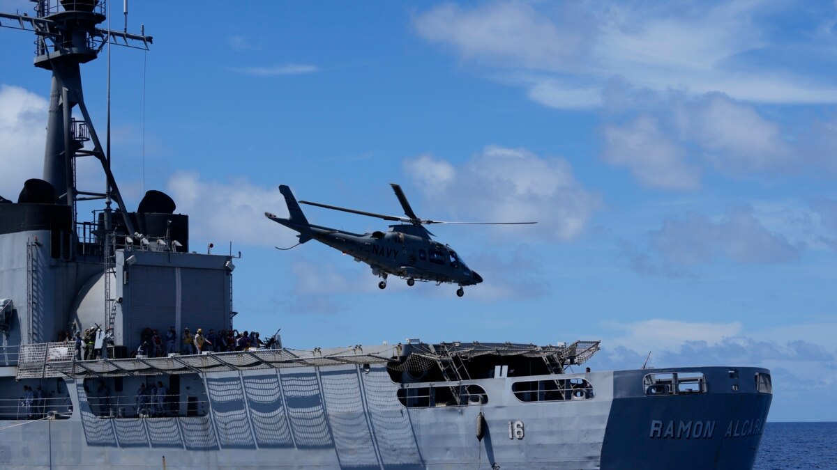 菲律宾在斯卡伯勒浅滩举行军演,美海军情报高官访问马尼拉