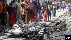 Baraguzan motar da bam ya tashin a cikinta a Mogadishu