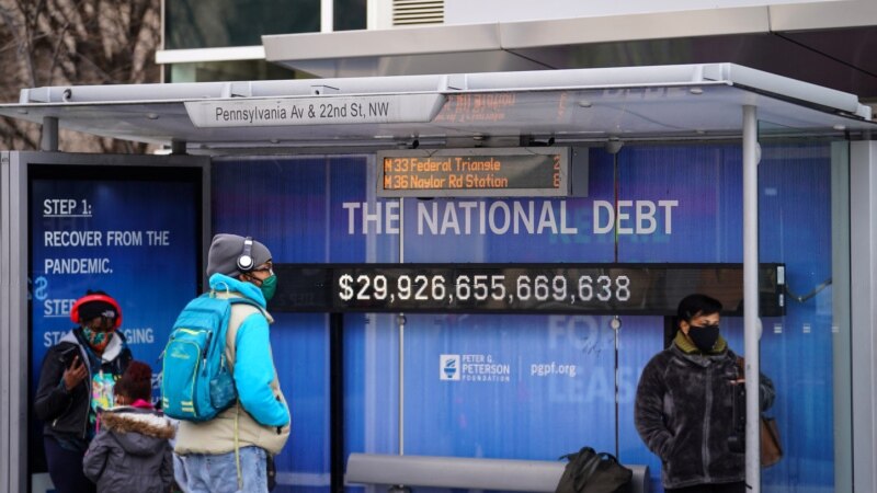 US National Debt Tops $30 Trillion for First Time in History