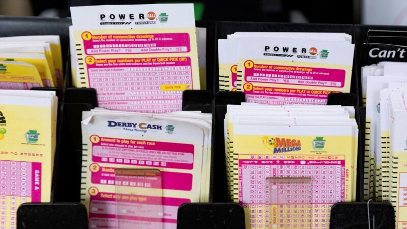 Lotería Powerball alcanza nuevo récord de 1.600 millones de dólares