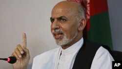 Presiden Ashraf Ghani mengutuk pemenggalan warga sipil oleh militan ISIS di Afghanistan selatan (foto: dok).