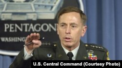 데이비드 퍼트레이어스 전 CIA 국장