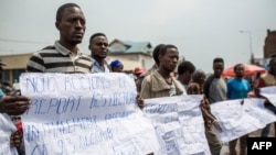 Bayi LUCHA na milulu mpo na kosenga maponami masengeli na Goma, Nord-Kivu, 20 décembre 2018.